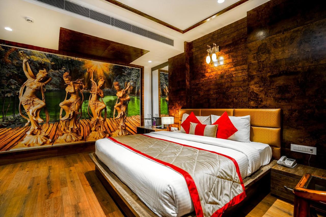 Amritsar Grand By Levelup Hotels 100 Meters From Golden Temple Exterior photo