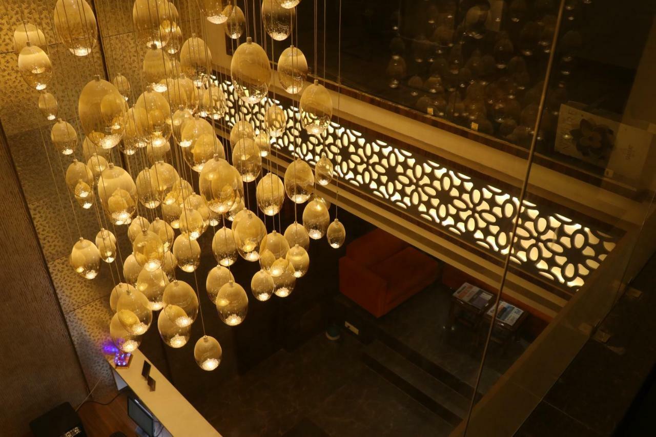 Amritsar Grand By Levelup Hotels 100 Meters From Golden Temple Exterior photo